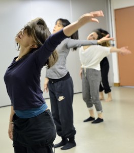 Sophie Mila cours de danse jazz au centre des Arts vivants 31 janvier 2015 photo Francine Bajande